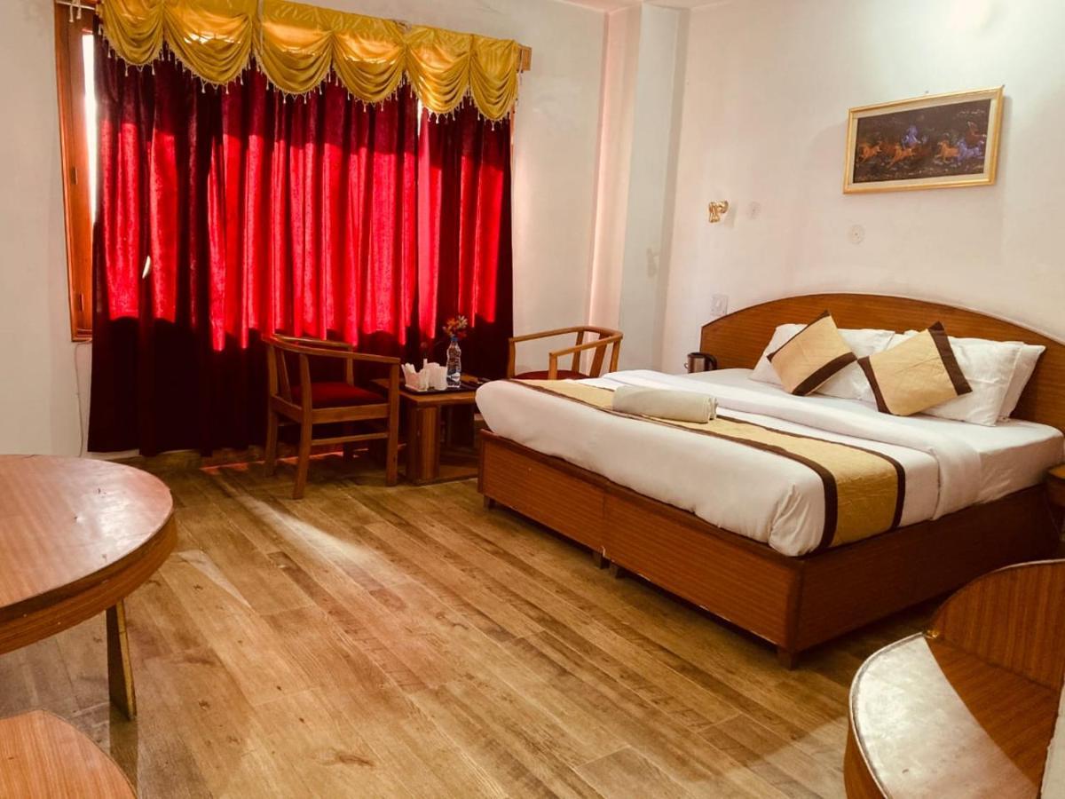 "Tara Homes" With Open Rooftop Terrace Shimla Exterior foto